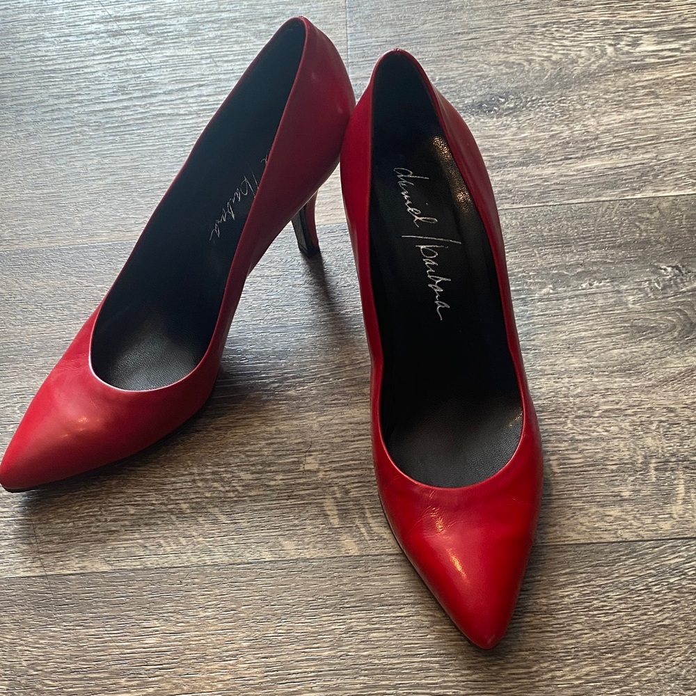 Daniel / Barbara  Vibrant Red Stiletto Heels Vintage